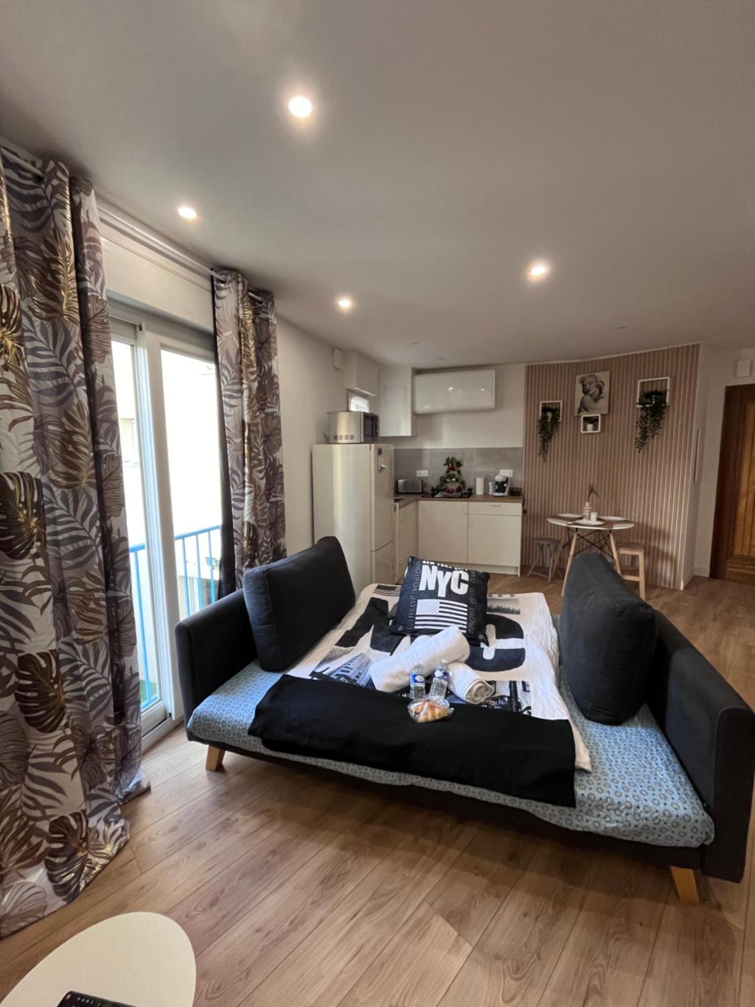 Appartement Disneyland Paris บุสซี-แซ็ง-ฌอร์ฌ ภายนอก รูปภาพ
